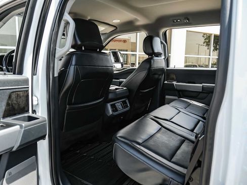 Used 2024 Ford F350 Lariat w/ Lariat Ultimate Package AWD/4WD image 39