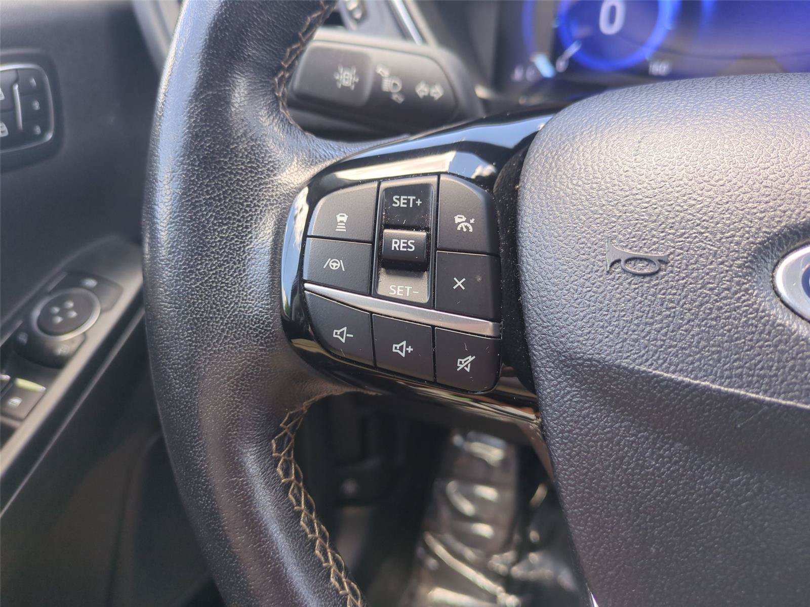 Used 2022 Ford Escape Titanium w/ Titanium Elite Package AWD/4WD image 20