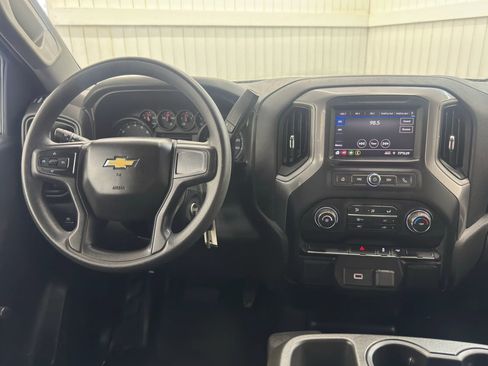 Used 2020 Chevrolet Silverado 1500 W/T image 13