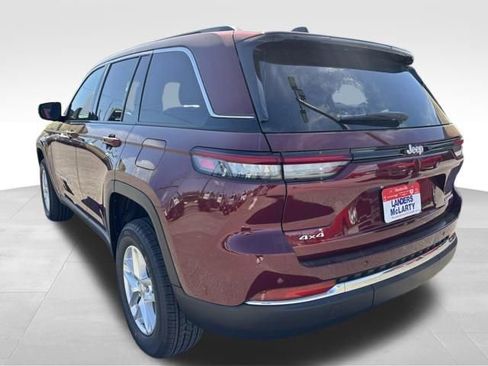 New 2026 Jeep Grand Cherokee Laredo AWD/4WD image 4