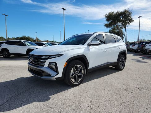 New 2026 Hyundai Tucson SEL image 1