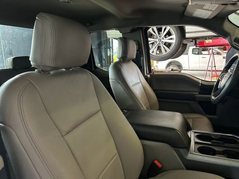 Certified 2020 Ford F250 XLT w/ XLT Value Package image 14