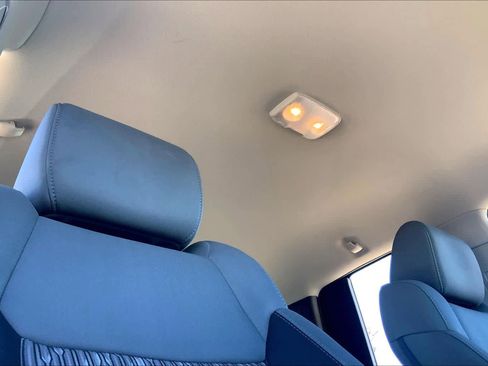 Used 2019 Toyota Tundra SR image 14