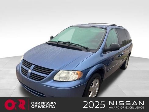 Used 2007 Dodge Grand Caravan SXT FWD image 1