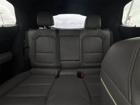 Used 2024 Buick Envista Avenir image 13