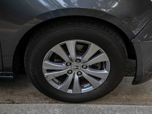 Used 2016 Honda Odyssey EX image 14