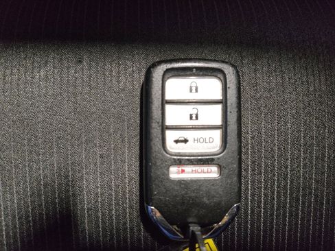 Used 2018 Honda Accord LX image 32