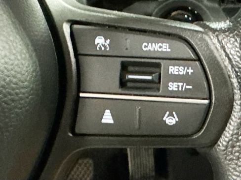 Used 2024 Honda CR-V EX image 10