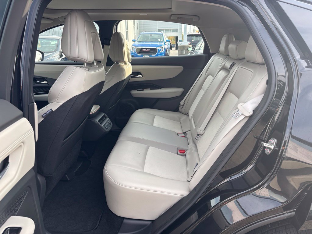 Certified 2023 Nissan Ariya AWD image 14