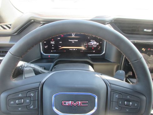 New 2026 GMC Sierra 1500 AT4 image 18