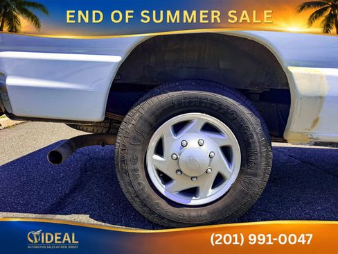 Used 2011 Ford E-350 and Econoline 350 Super Duty w/ Premium Van Group RWD image 30