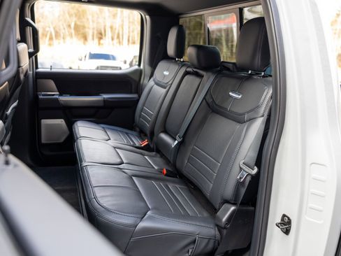 Used 2026 Ford F450 Platinum image 36