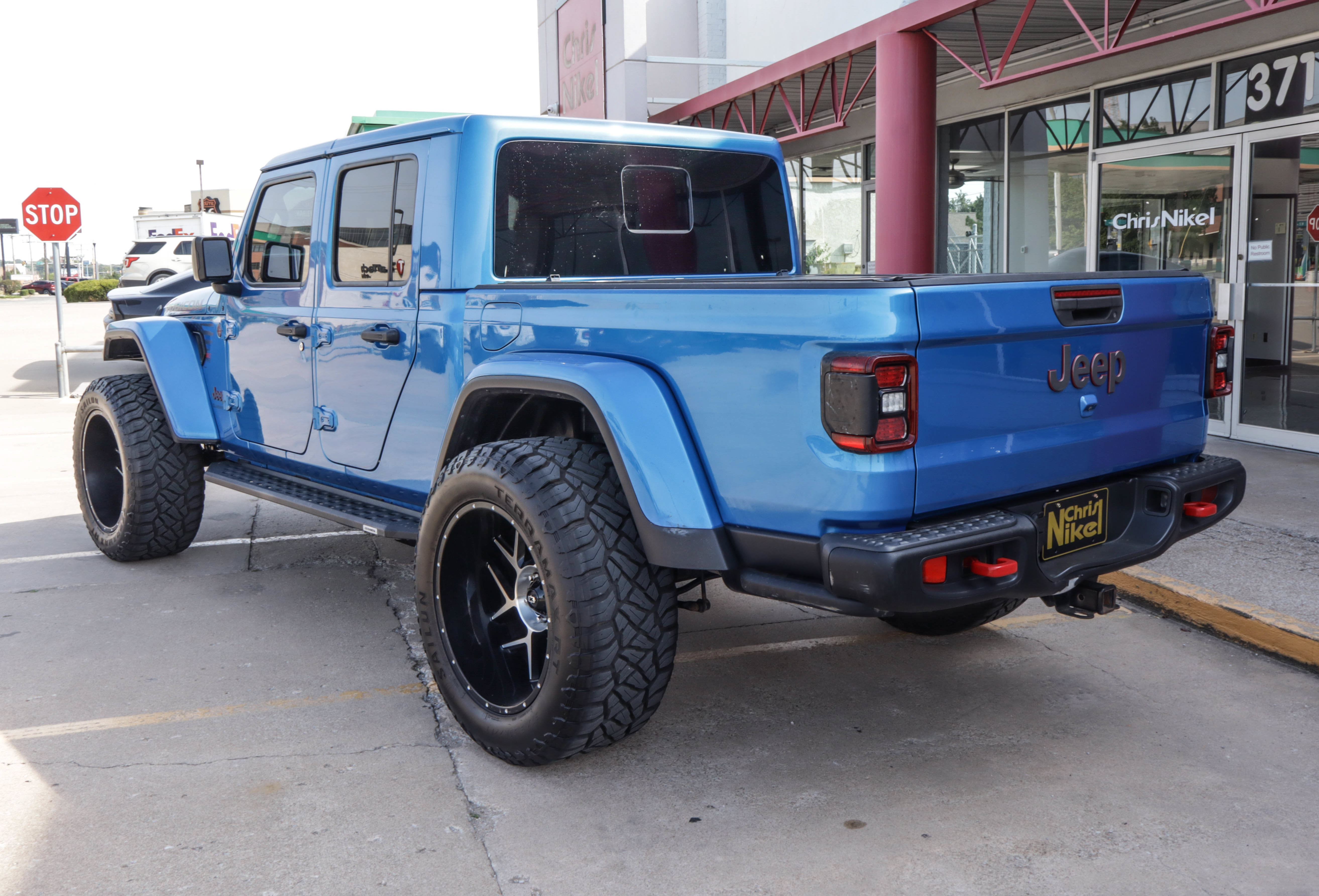 Used 2020 Jeep Gladiator Rubicon AWD/4WD image 6