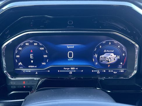 Used 2024 Chevrolet Silverado 1500 High Country w/ Technology Package image 23