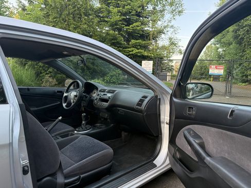 Used 2001 Honda Civic LX image 16