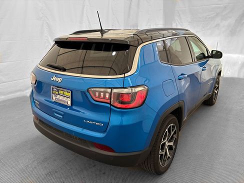 Used 2024 Jeep Compass Limited AWD/4WD image 7