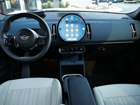 Used 2025 MINI Cooper Countryman S w/ Comfort Package Max image 27