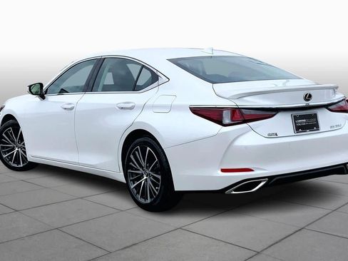 Certified 2025 Lexus ES 350 w/ Premium Package image 12