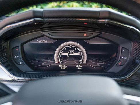 Used 2021 Lamborghini Urus image 53