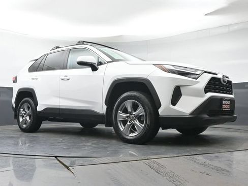 Used 2024 Toyota RAV4 XLE w/ Convenience Package AWD/4WD image 37