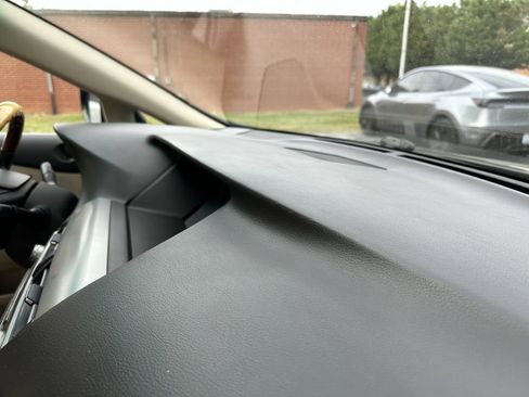 Used 2010 Lexus RX 350 AWD image 24