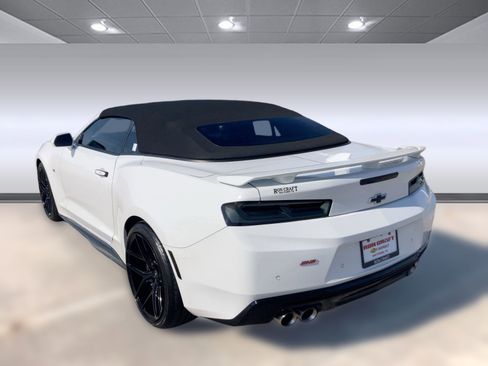 Used 2018 Chevrolet Camaro SS image 3