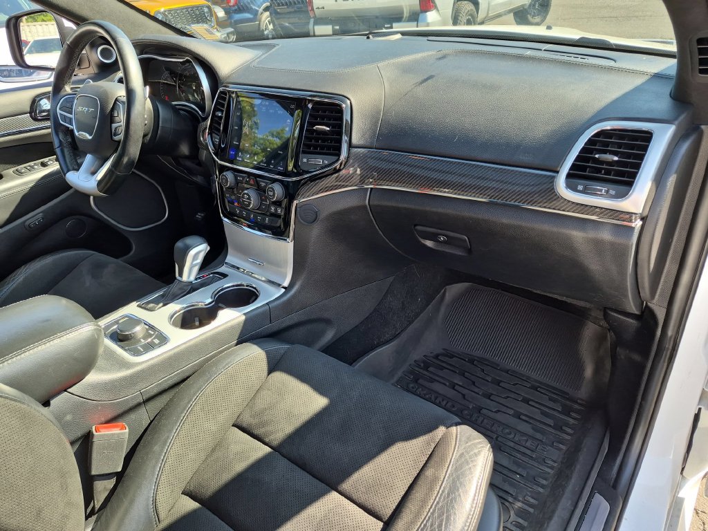 Used 2019 Jeep Grand Cherokee SRT AWD/4WD image 17