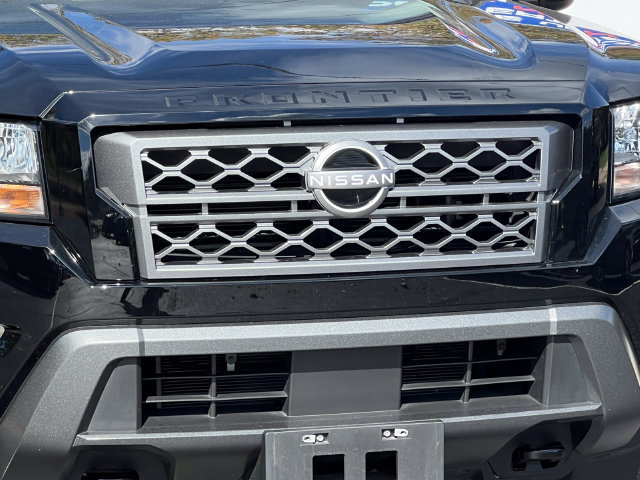Used 2023 Nissan Frontier SV w/ SV Convenience Package AWD/4WD image 38