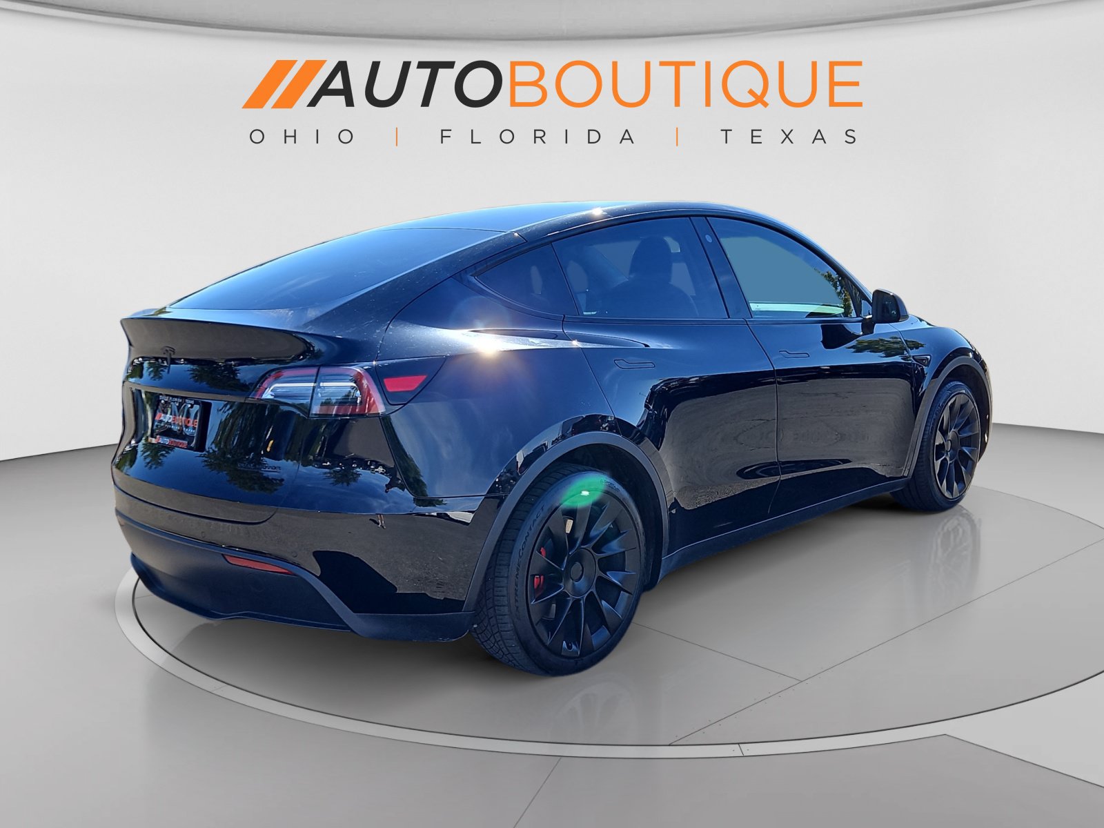 Used 2021 Tesla Model Y Long Range AWD/4WD image 5