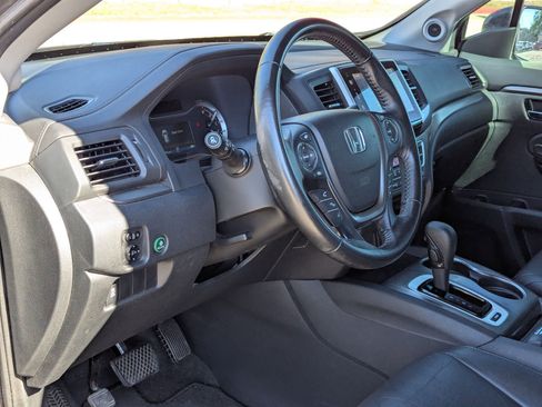 Used 2016 Honda Pilot EX-L image 12