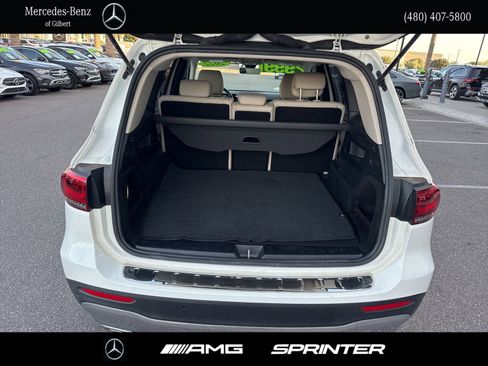 Certified 2022 Mercedes-Benz GLB 250 w/ Premium Package Lite image 6