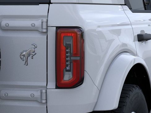 New 2026 Ford Bronco Outer Banks AWD/4WD image 25
