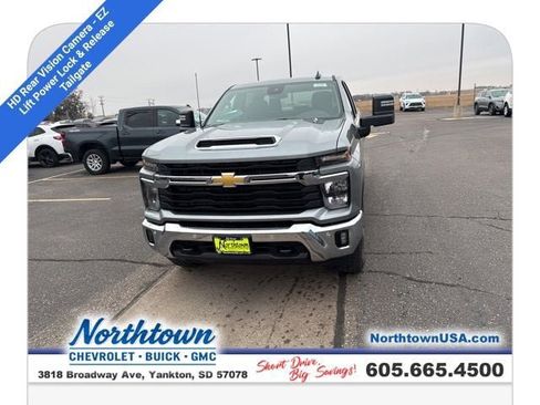 New 2026 Chevrolet Silverado 2500 LT w/ All Star Edition image 2