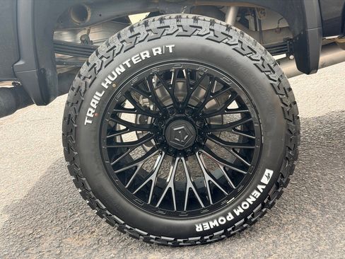 Used 2024 Chevrolet Silverado 2500 LTZ image 63