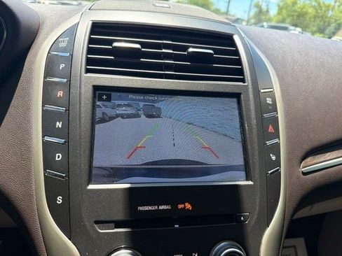Used 2018 Lincoln MKC Reserve w/ MKC Technology Package AWD/4WD image 32
