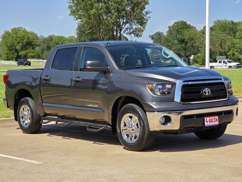 Used 2012 Toyota Tundra 2WD CrewMax w/ Tow Pkg image 3