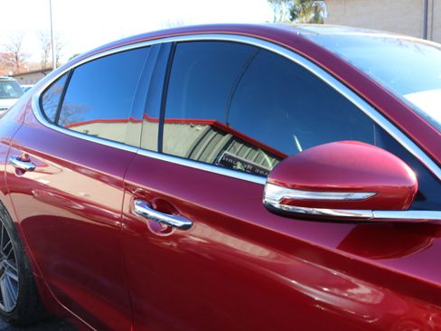 Used 2019 Genesis G70 2.0T Advanced w/ Elite Package image 11