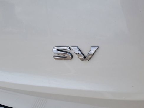 Used 2021 Nissan Rogue SV image 5