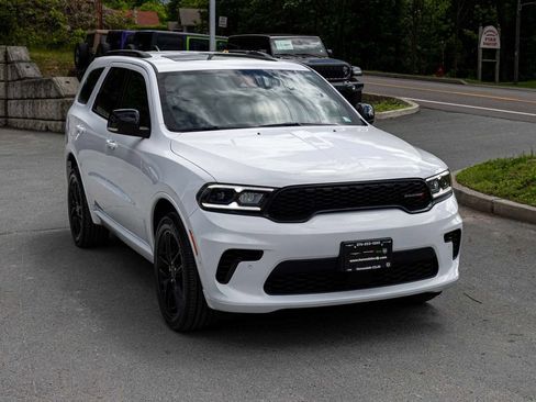 Used 2026 Dodge Durango GT AWD/4WD image 3