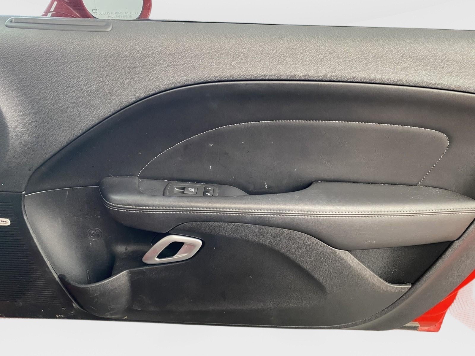 Used 2018 Dodge Challenger R/T Scat Pack w/ Leather Interior Group RWD image 7