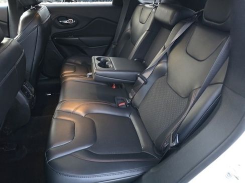 Used 2021 Jeep Cherokee Trailhawk w/ Trailer Tow Group image 32