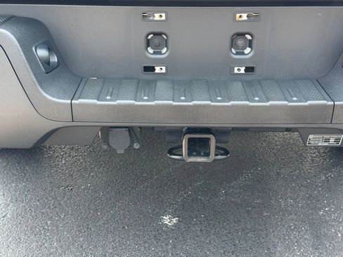 Used 2023 Honda Ridgeline Sport image 32