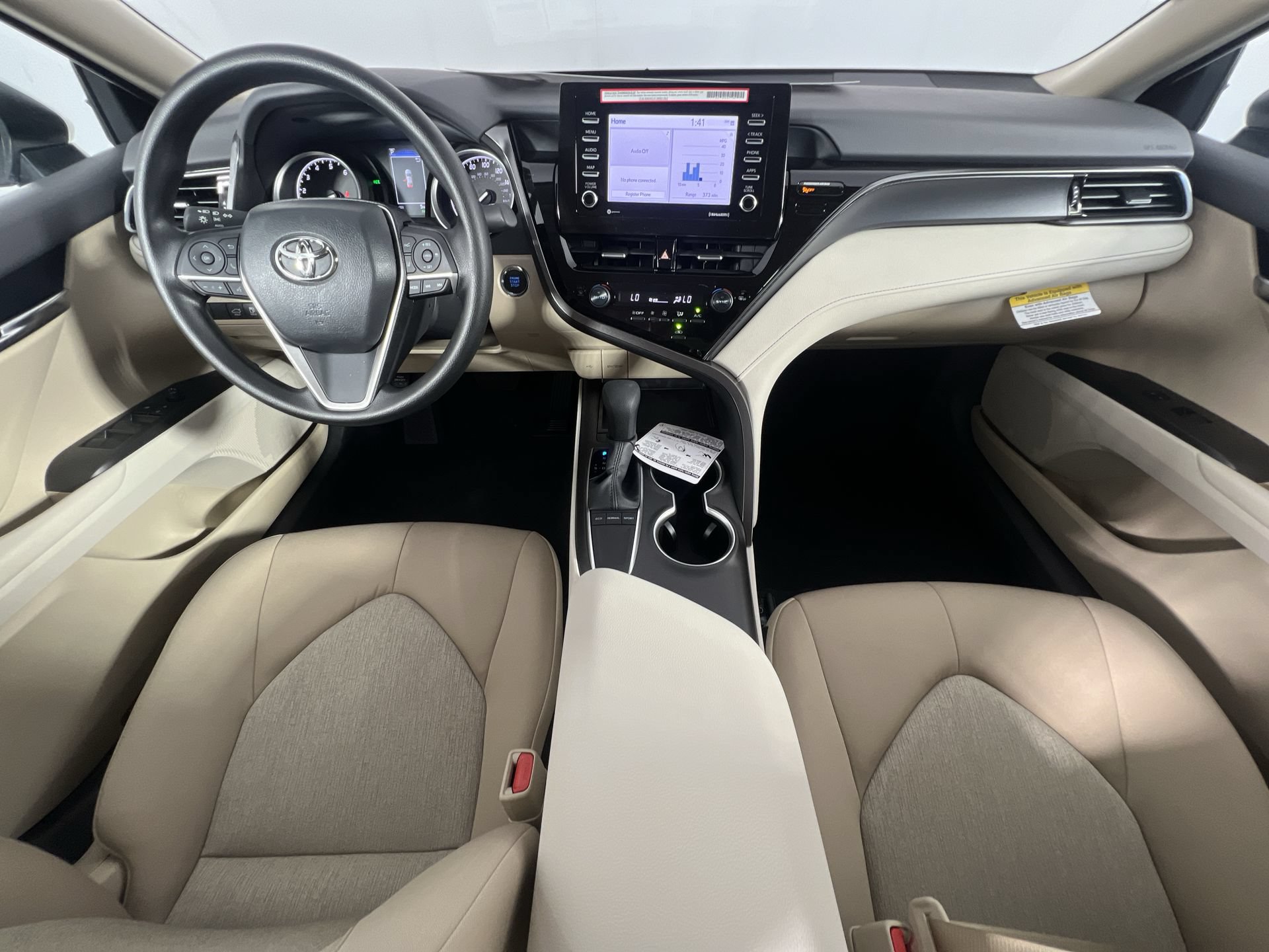 Used 2024 Toyota Camry LE w/ Convenience Package FWD image 29