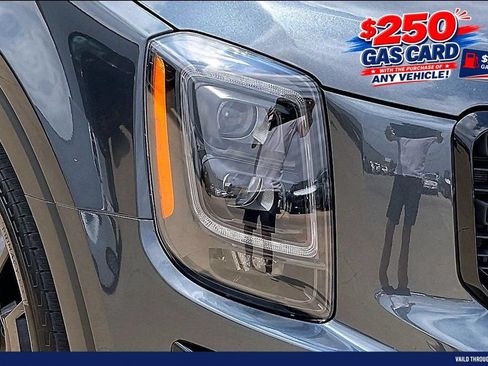 Used 2022 Kia Telluride SX w/ SX Prestige Package AWD/4WD image 28