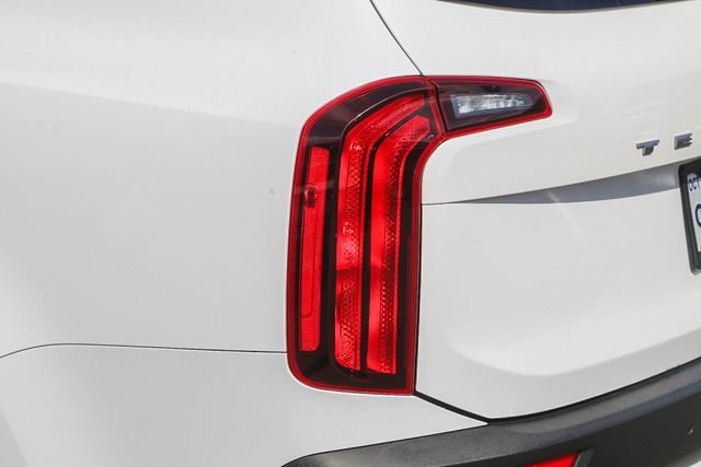 Used 2022 Kia Telluride LX FWD image 10