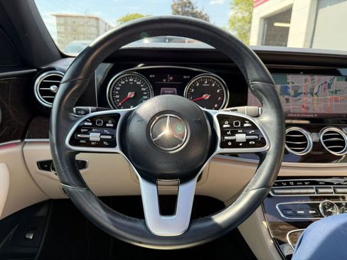 Used 2019 Mercedes-Benz E 300 4MATIC image 20