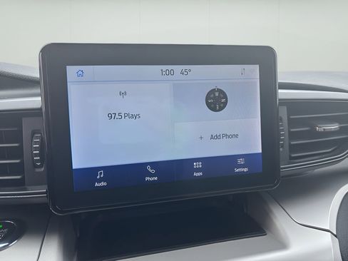 Used 2021 Ford Explorer XLT AWD/4WD image 21