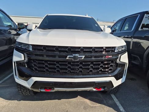 Used 2024 Chevrolet Tahoe Z71 AWD/4WD image 14
