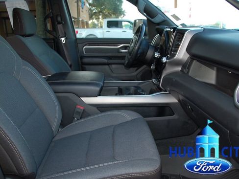 Used 2022 RAM 1500 Big Horn RWD image 16