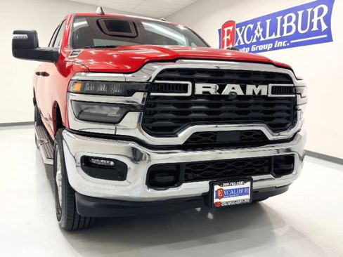 Used 2026 RAM 2500 Big Horn AWD/4WD image 2